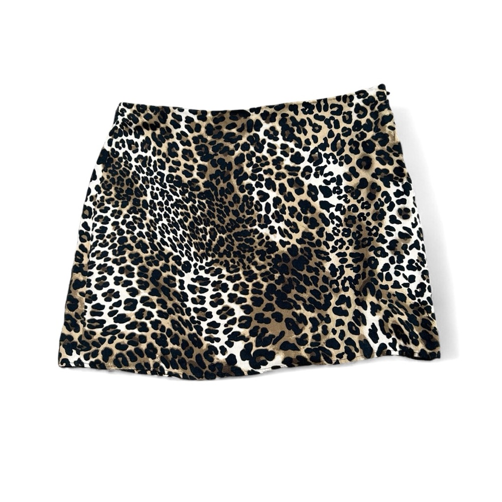 Abercrombie & Fitch Leopard Print Mini Skirt